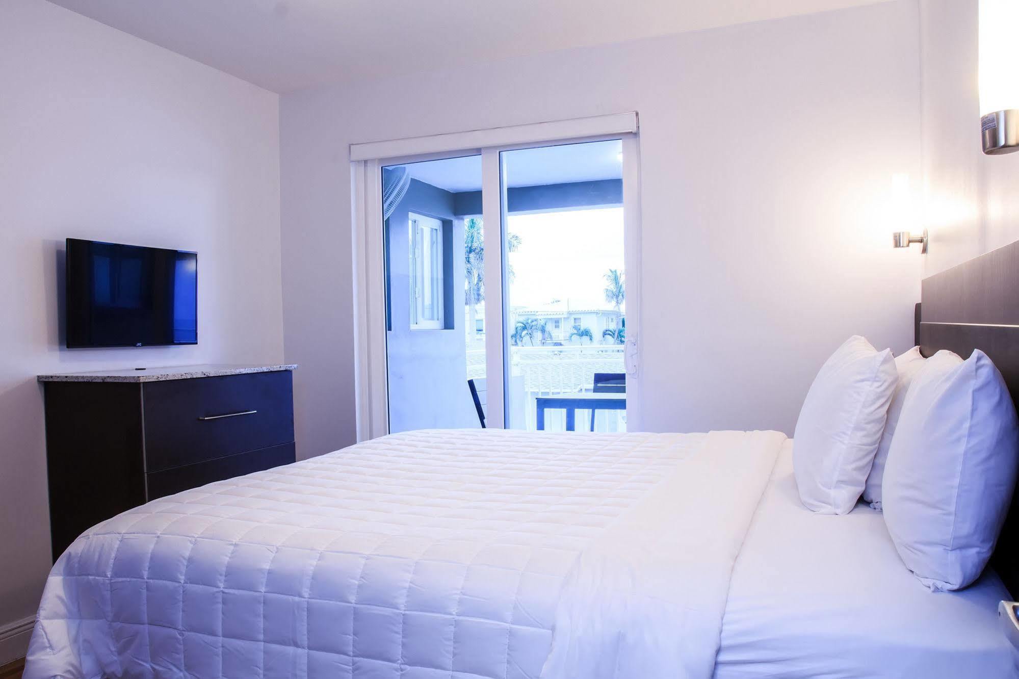 Caribbean Resort Suites Χόλιγουντ Εξωτερικό φωτογραφία